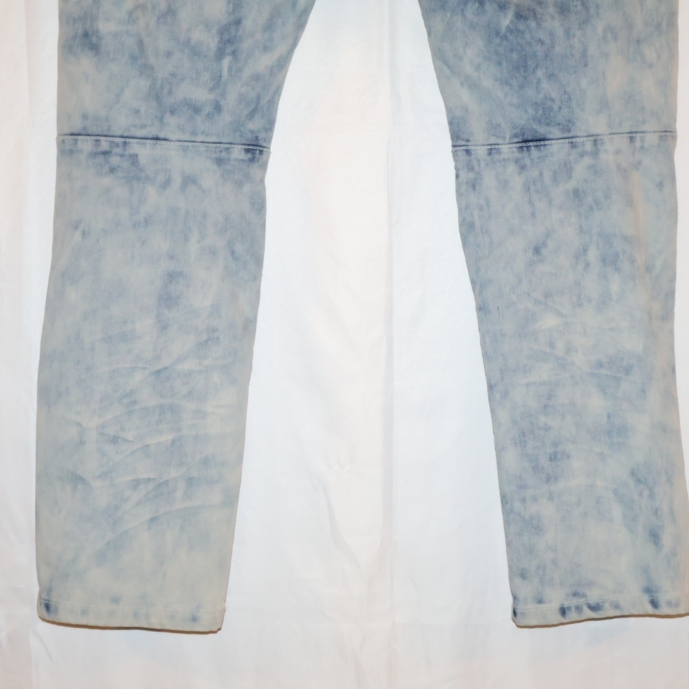 Smoke Rise Distressed Moto Skinny Jeans - Picture 5 of 8